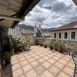 *** Hotel Benalcazar Ecuador